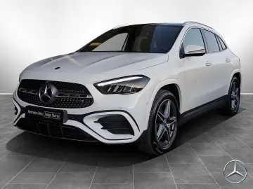 MERCEDES-BENZ GLA 180 AMG