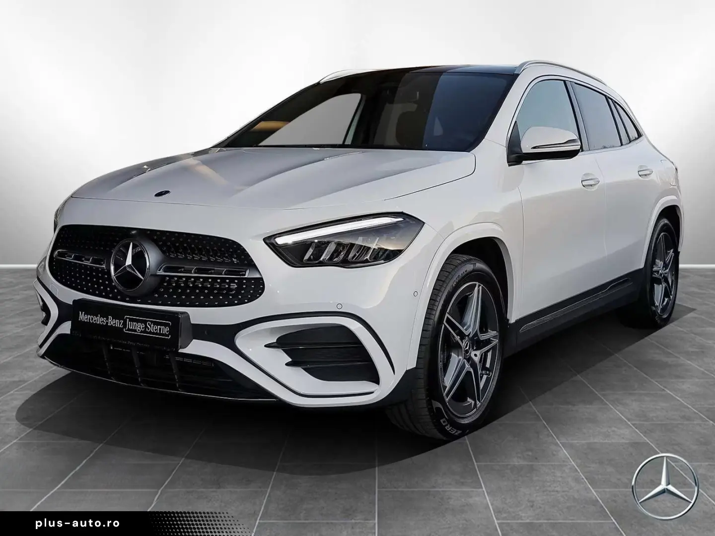 MERCEDES-BENZ GLA 180 AMG