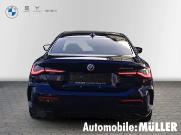 BMW M440i xDrive Coupe Laserlicht HUD AHK-klappbar N