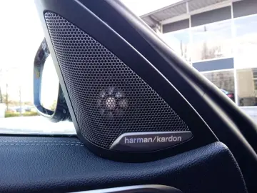 BMW M440i xDrive Coupe Laserlicht HUD AHK-klappbar N