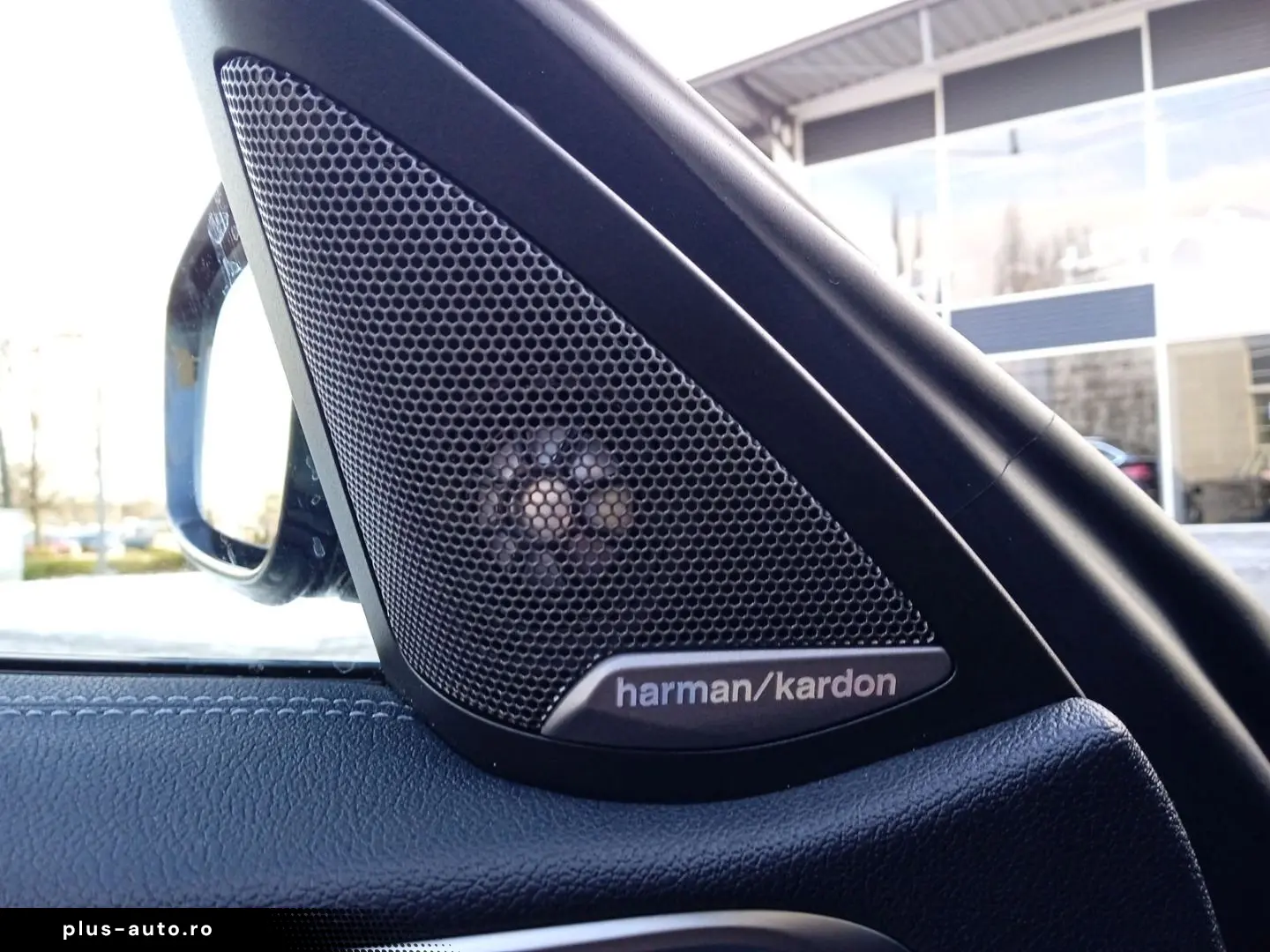 BMW M440i xDrive Coupe Laserlicht HUD AHK-klappbar N