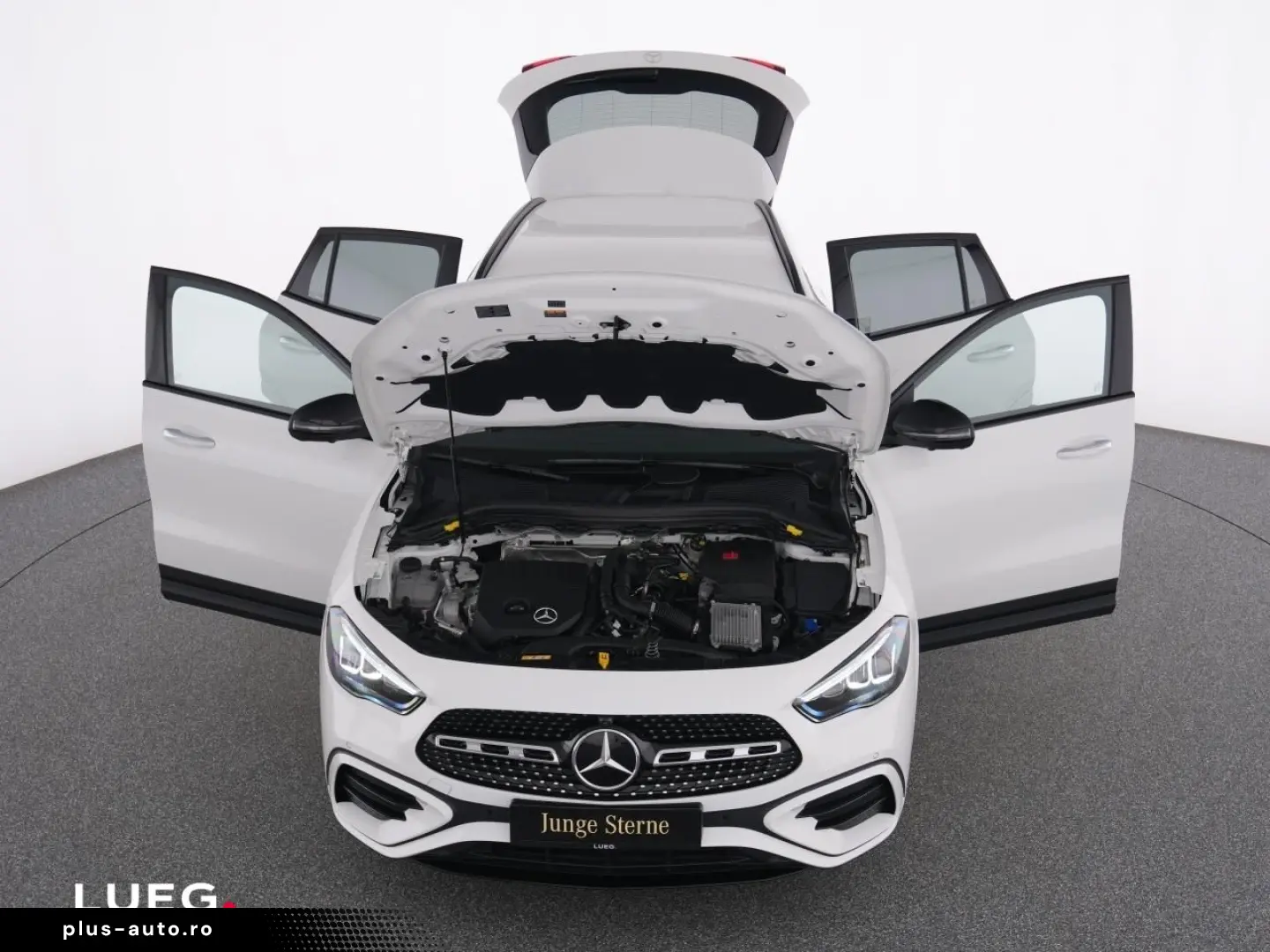 MERCEDES-BENZ GLA 180 AMG