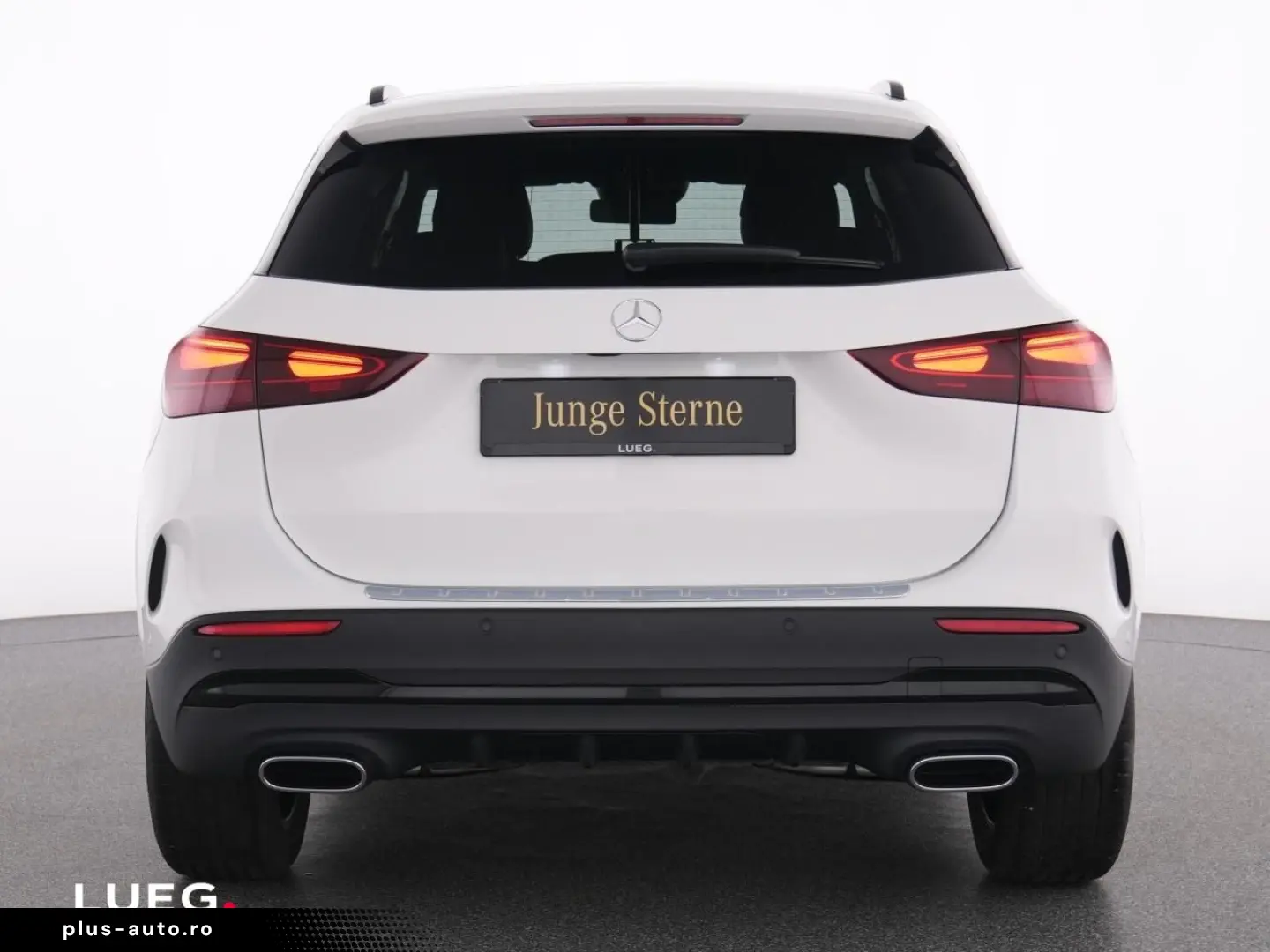 MERCEDES-BENZ GLA 180 AMG