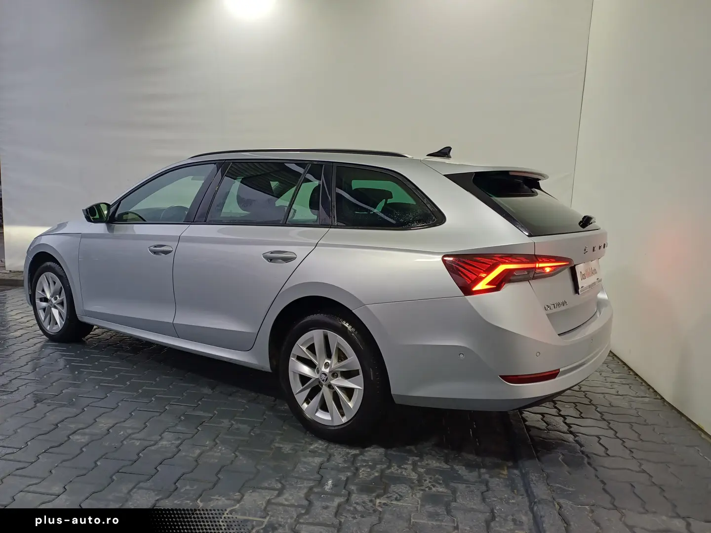 Škoda Octavia Combi STYLE 2.0 TDI DSG