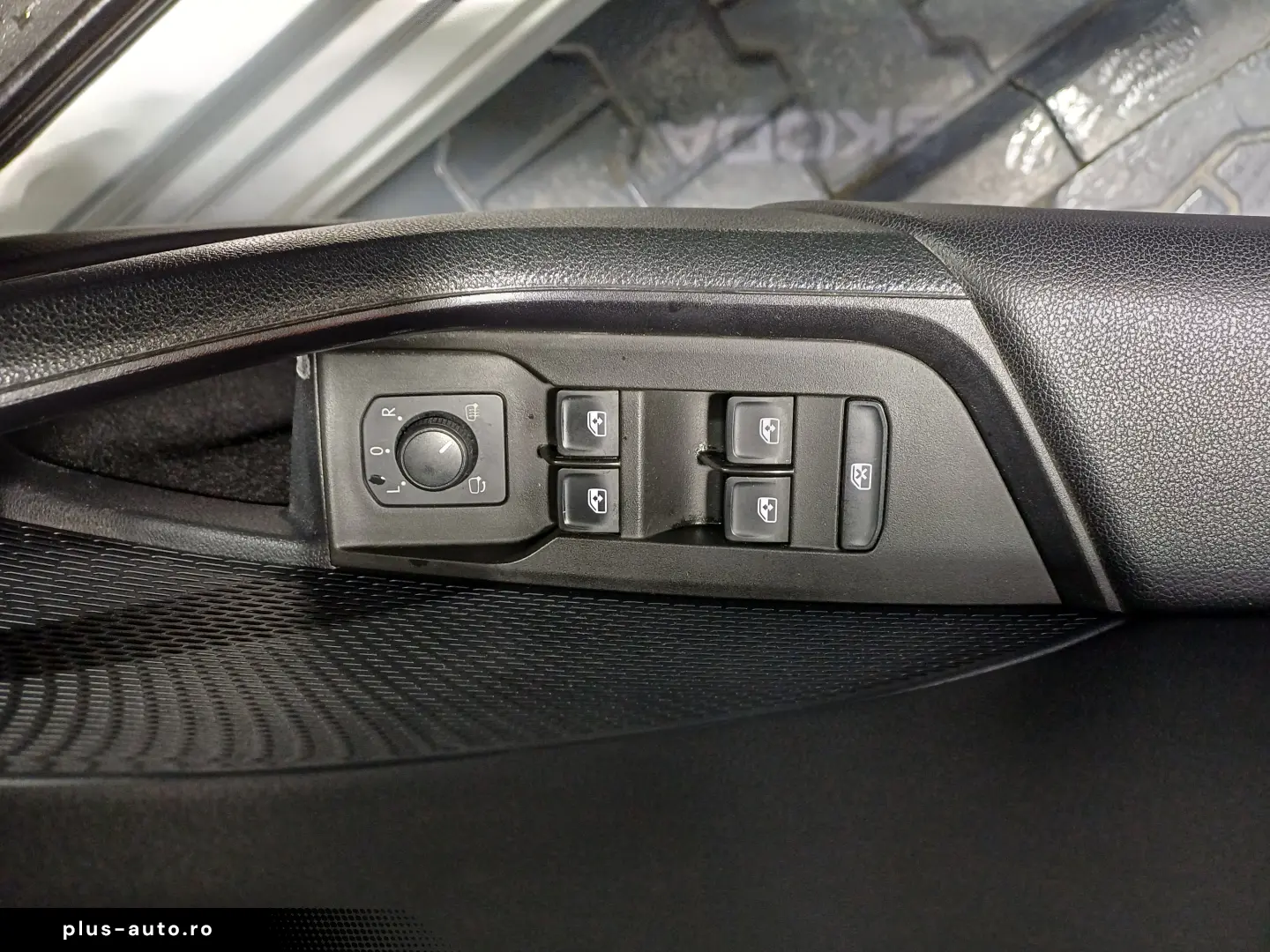 Škoda Octavia Combi STYLE 2.0 TDI DSG