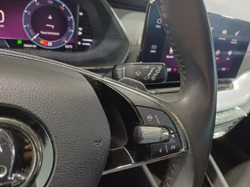 Škoda Octavia Combi STYLE 2.0 TDI DSG