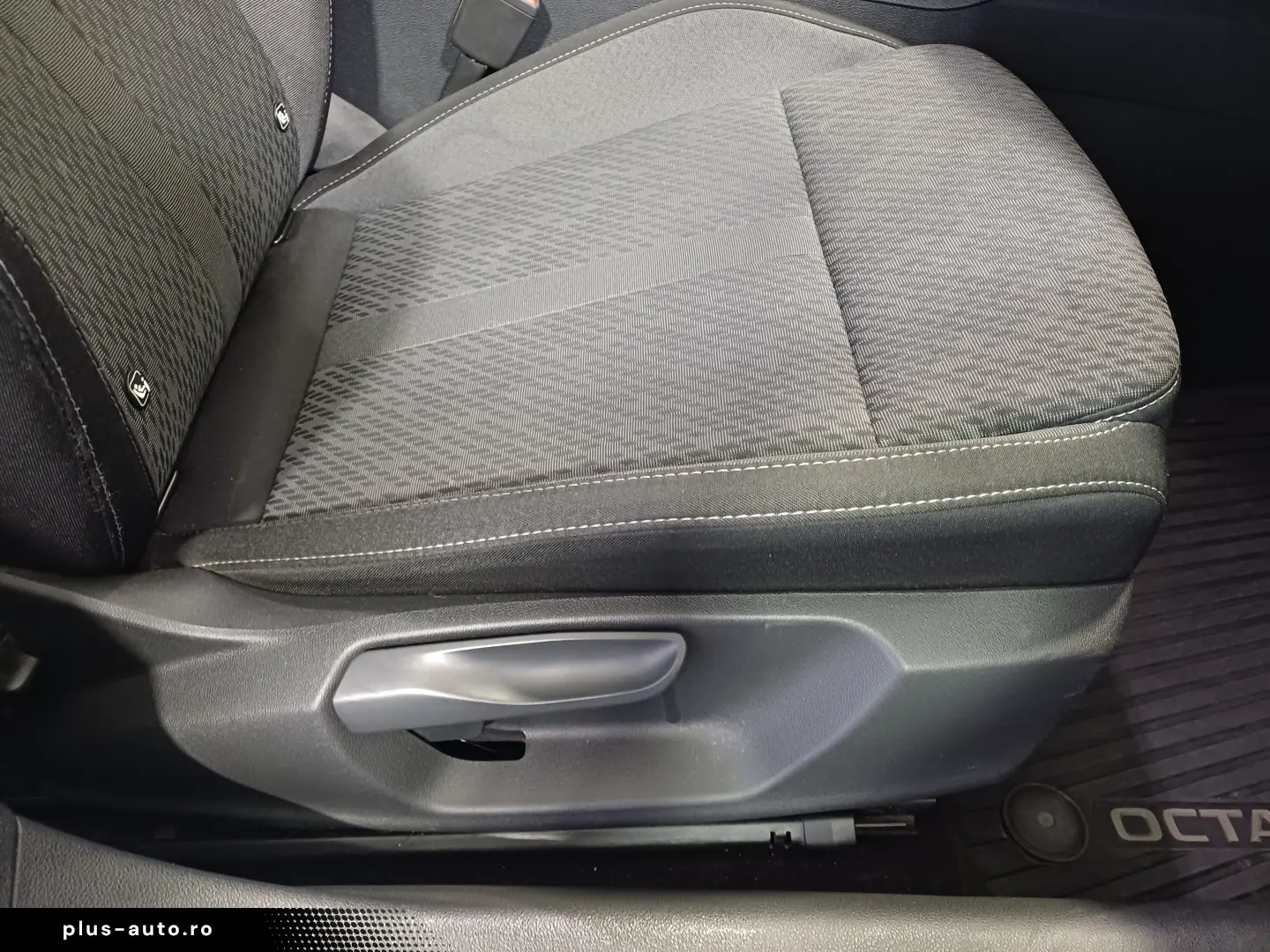 Škoda Octavia Combi STYLE 2.0 TDI DSG