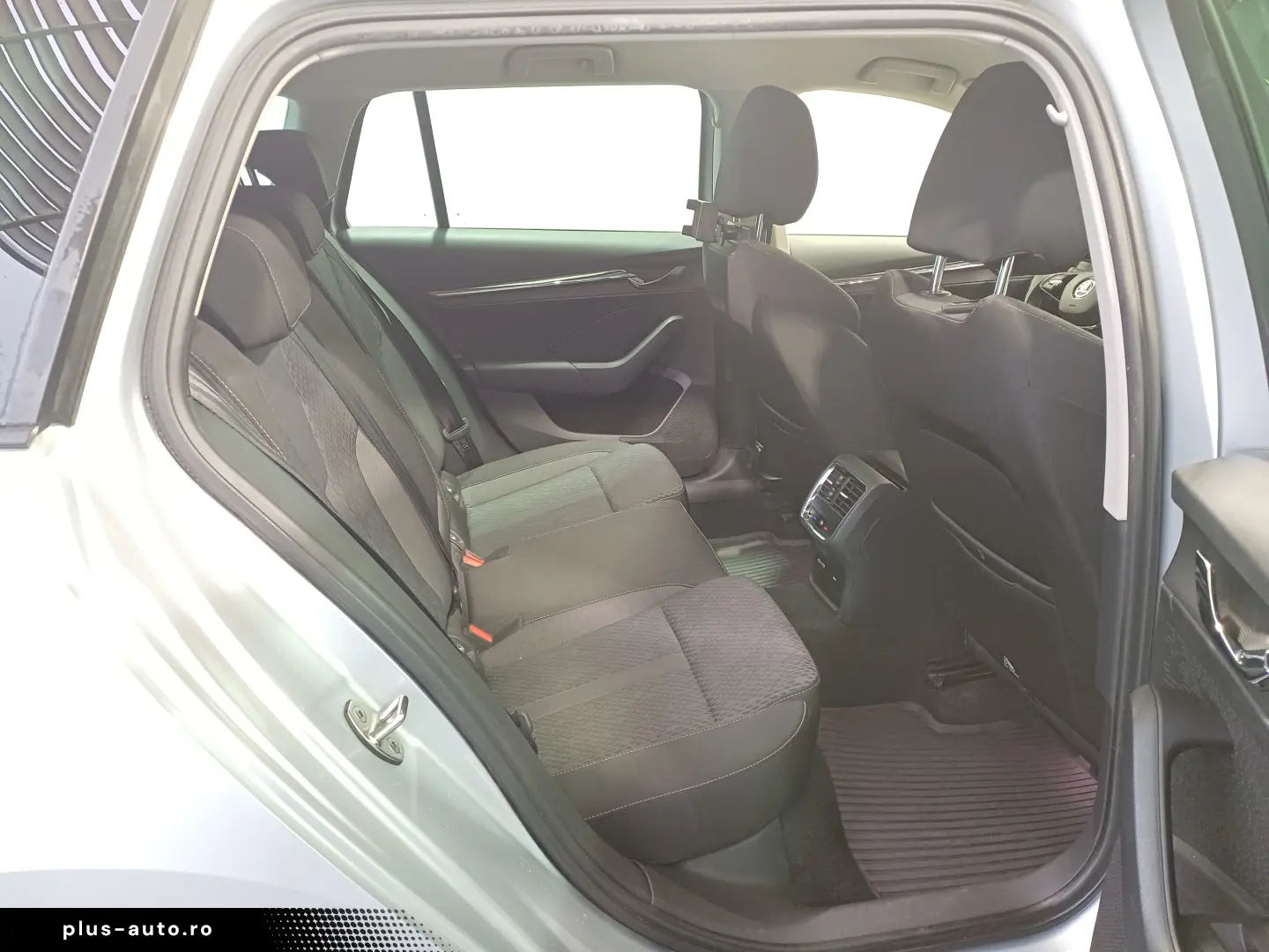 Škoda Octavia Combi STYLE 2.0 TDI DSG