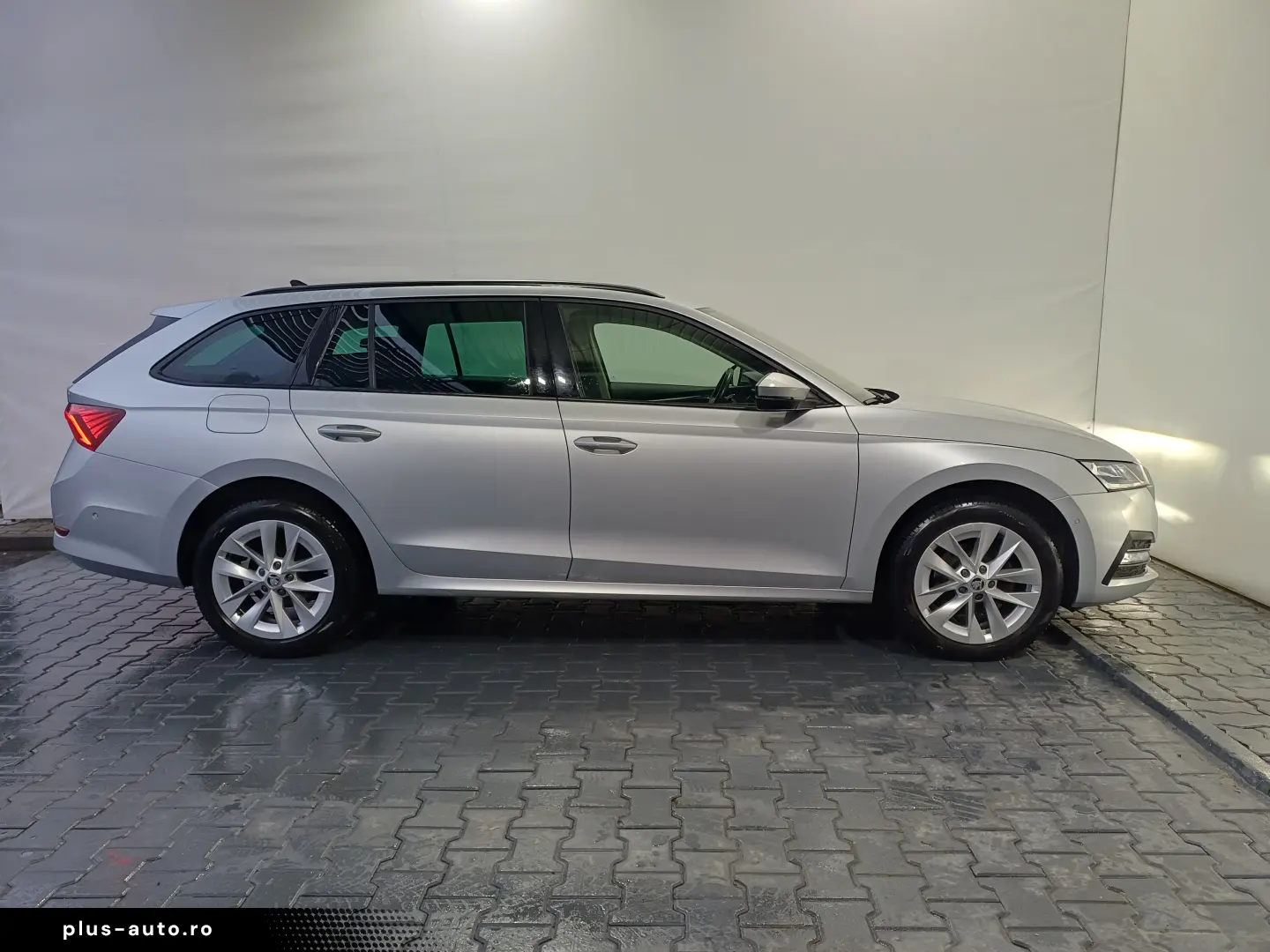 Škoda Octavia Combi STYLE 2.0 TDI DSG