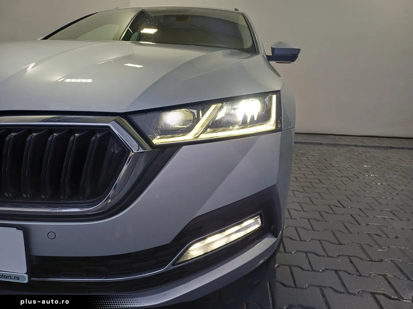 Škoda Octavia Combi STYLE 2.0 TDI DSG