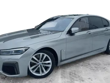 BMW 730 d xDrive Limousine M Sportpaket