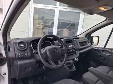 RENAULT TRAFIC 2.0 Blue dCi 120CP L1 Authentique