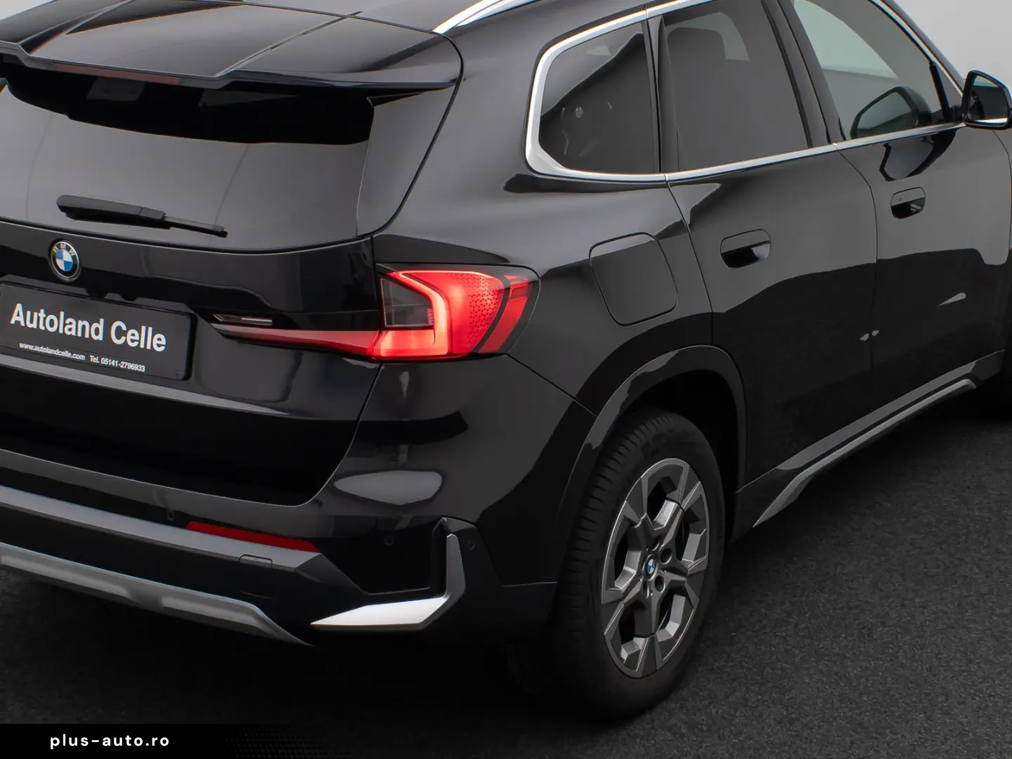 BMW X1 xD23i xLine Panorama 360 HUD DAB H K Sport