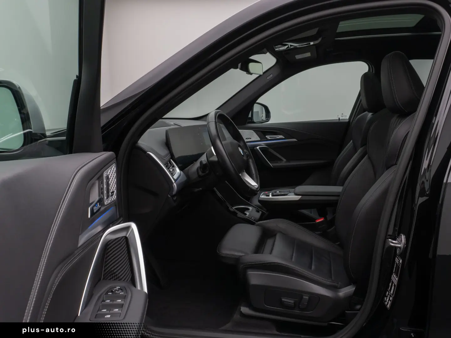 BMW X1 xD23i xLine Panorama 360 HUD DAB H K Sport