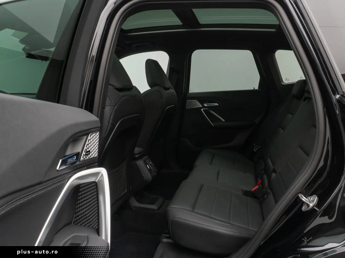 BMW X1 xD23i xLine Panorama 360 HUD DAB H K Sport