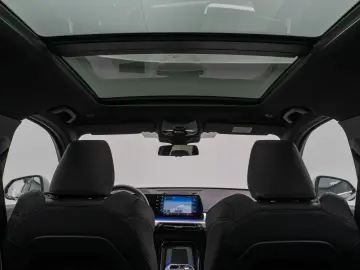 BMW X1 xD23i xLine Panorama 360 HUD DAB H K Sport