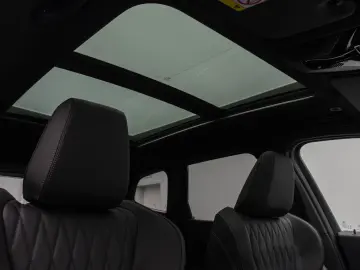 BMW X1 xD23i xLine Panorama 360 HUD DAB H K Sport