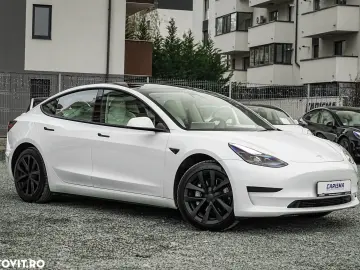 Tesla Model 3 Standard Reichweite Plus Hinterradantrieb