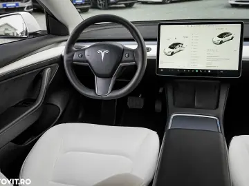 Tesla Model 3 Standard Reichweite Plus Hinterradantrieb