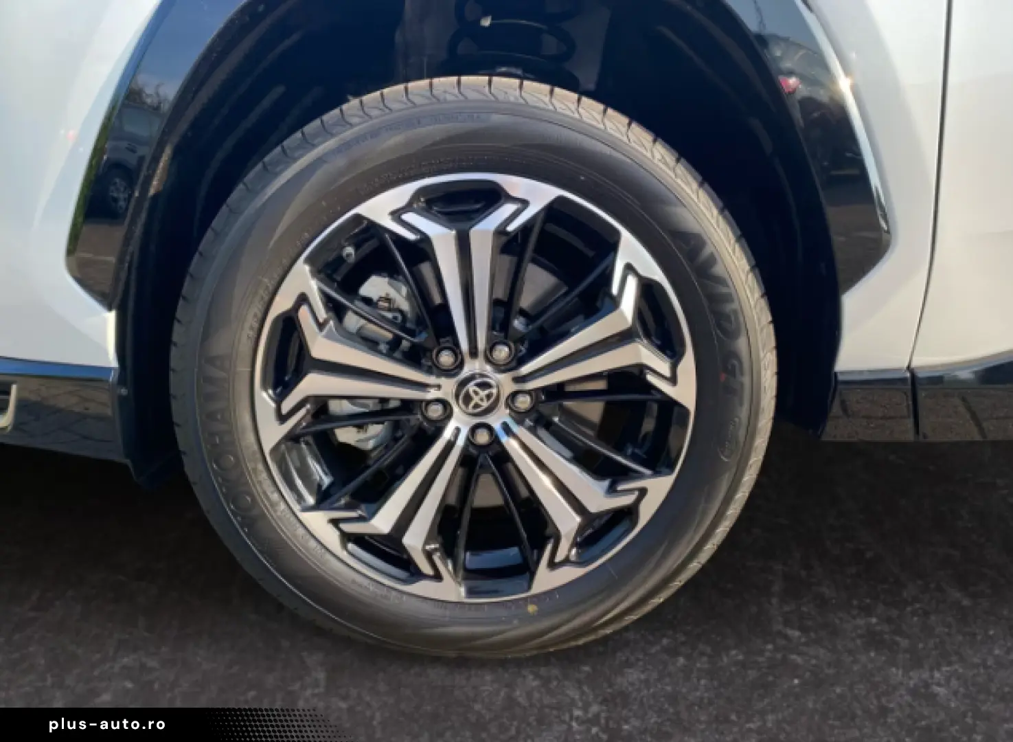 Toyota RAV 4 Plug-in-Hybrid Teamplayer ALLRAD