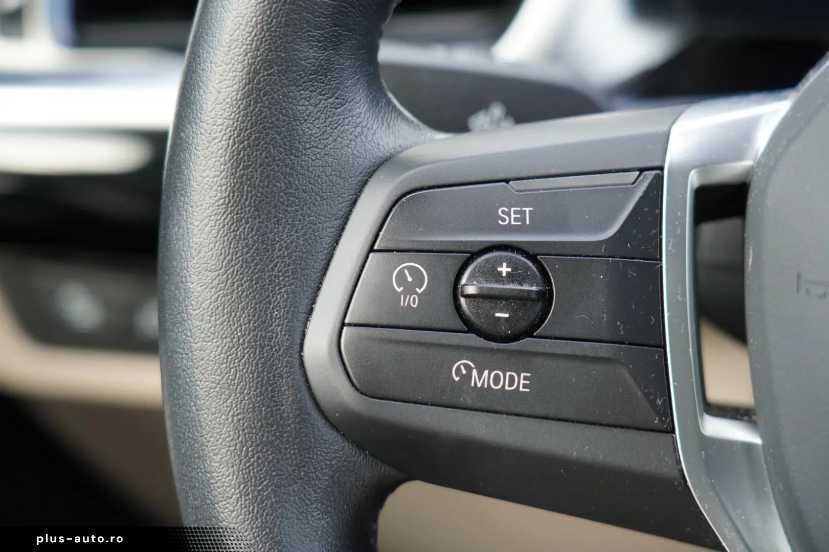 BMW X1 18 i sDrive xLine  MIT 2 JAHREN GARANTIE