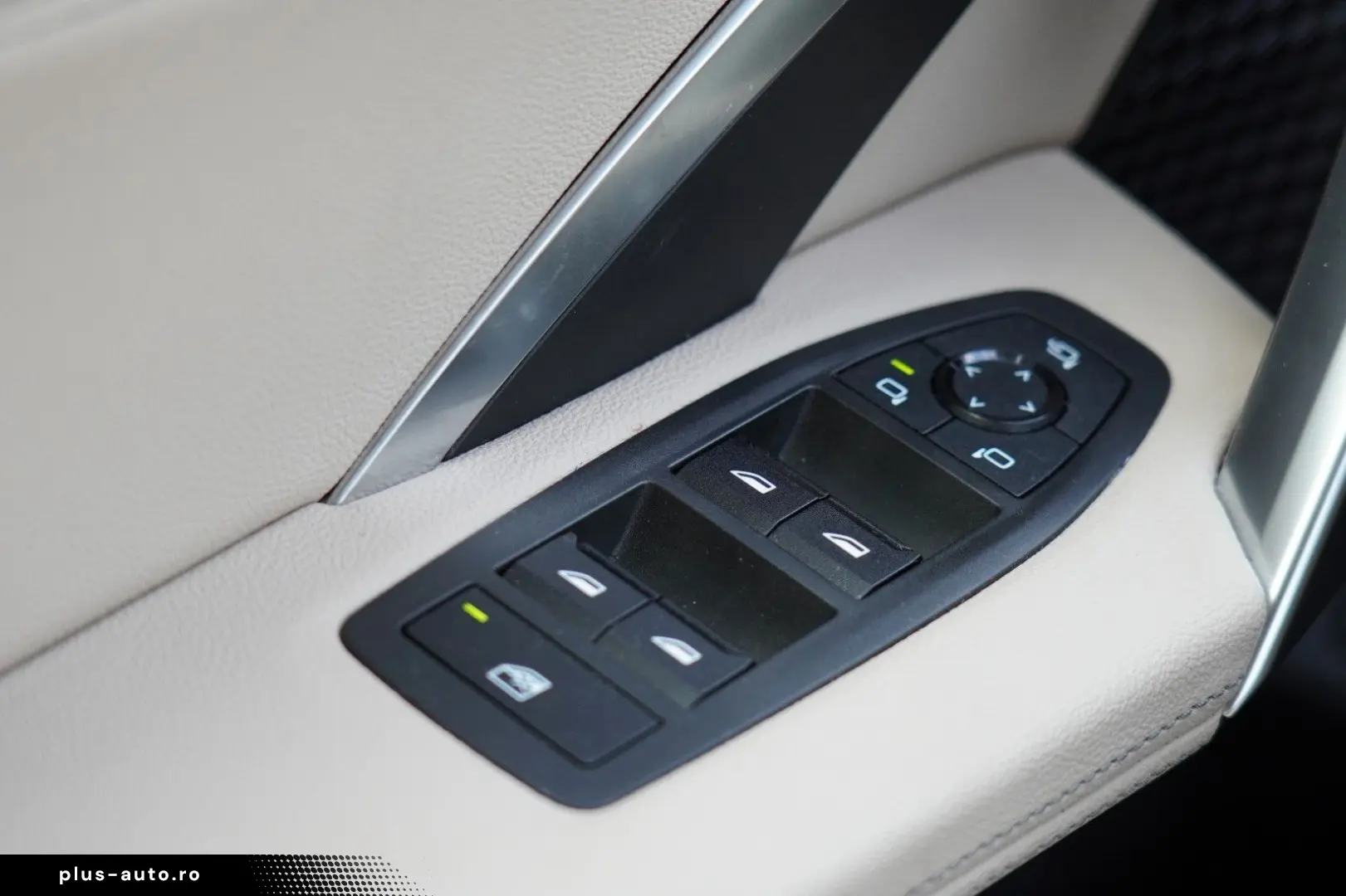 BMW X1 18 i sDrive xLine  MIT 2 JAHREN GARANTIE