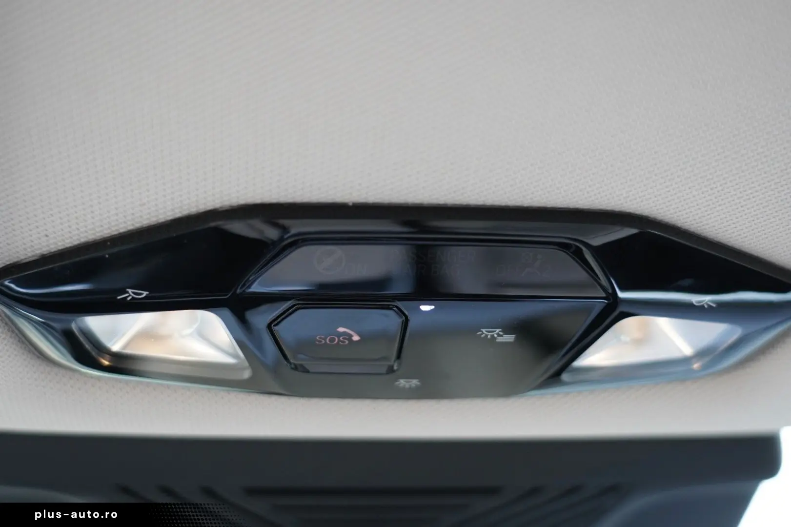 BMW X1 18 i sDrive xLine  MIT 2 JAHREN GARANTIE