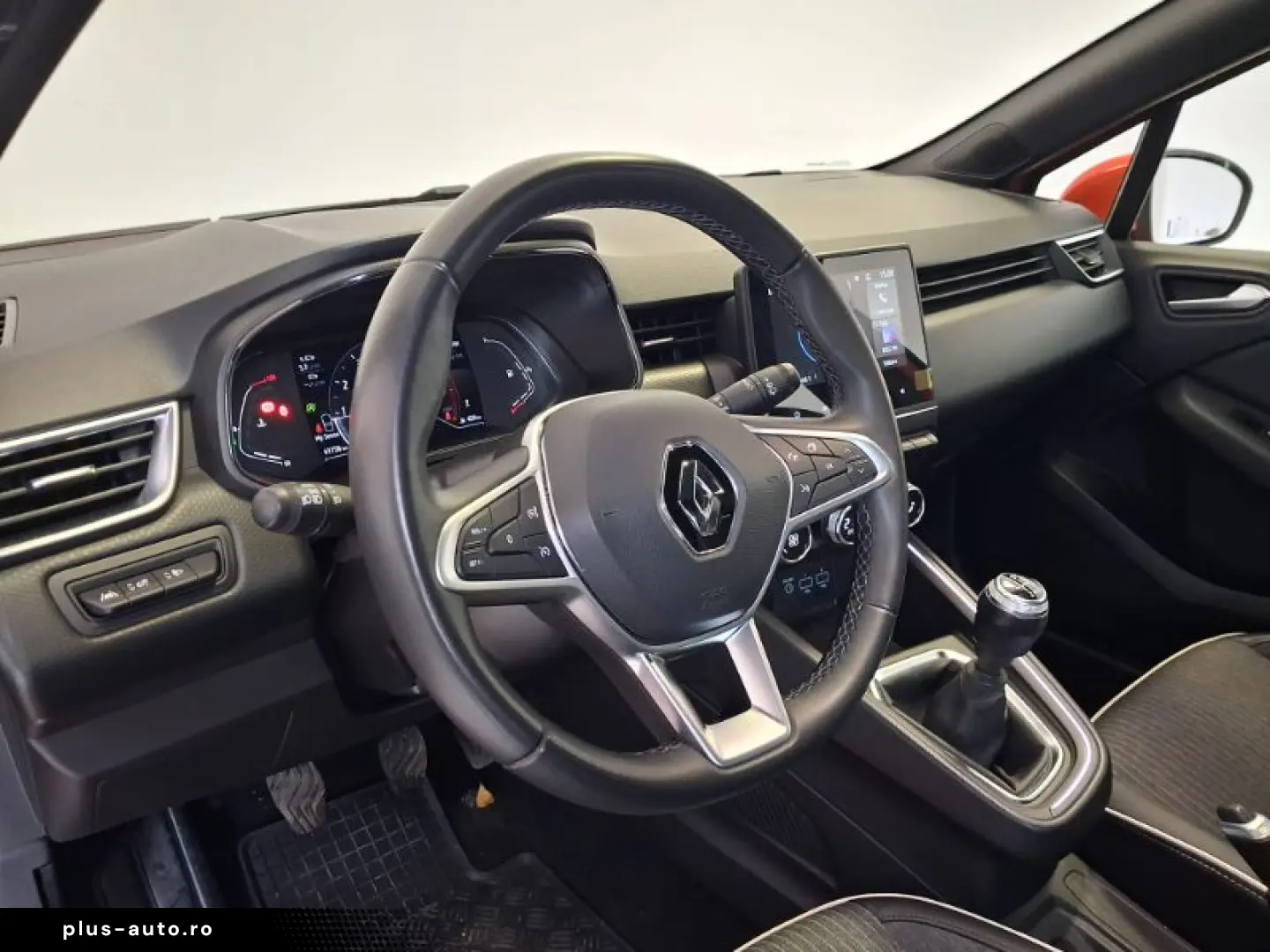 RENAULT CLIO 1.0 TCe 90CP Intens