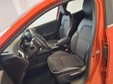 RENAULT CLIO 1.0 TCe 90CP Intens