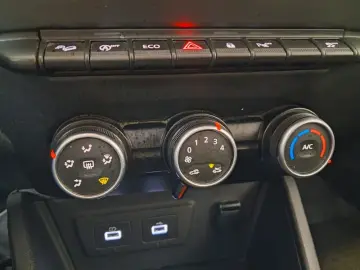 DACIA DUSTER 1.5 Blue dCi 115CP Expression 4x4