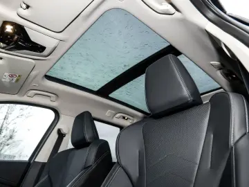 BMW X1 sDrive20i xLine HUD PANO ACC AHK RFK NAVI