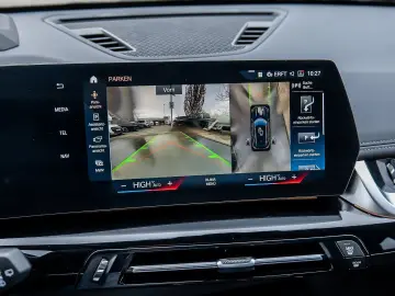 BMW X1 sDrive20i xLine HUD PANO ACC AHK RFK NAVI