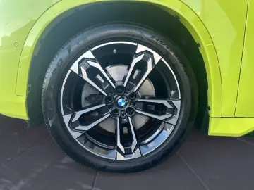 BMW X1 xDrive23i Steptronic M Sportpaket Head-Up Sit