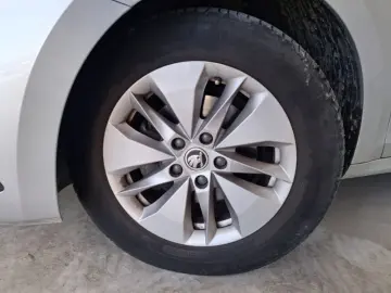 SKODA OCTAVIA 2.0 TDI 115CP Ambition