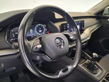 SKODA OCTAVIA 2.0 TDI 115CP Ambition