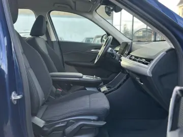 BMW X1 sDrive 18 i-NAVI-SHZ-LED HEAD UP HIFI-3D KAM