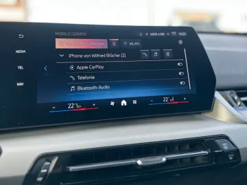 BMW X1 sDrive 18 i-NAVI-SHZ-LED HEAD UP HIFI-3D KAM