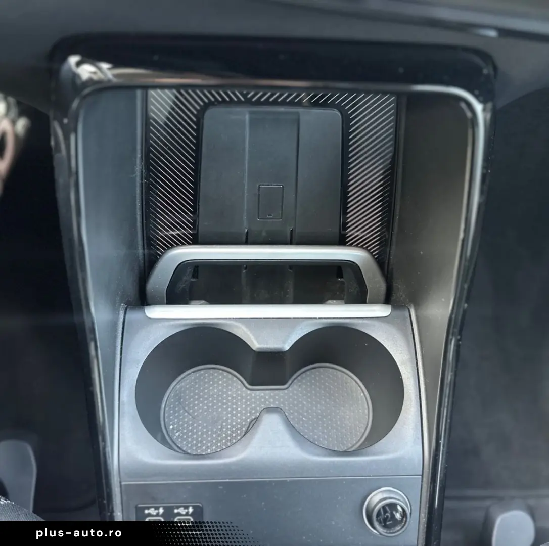 BMW X1 sDrive 18 i-NAVI-SHZ-LED HEAD UP HIFI-3D KAM