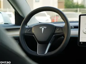 Tesla Model 3 Standard Reichweite Plus Hinterradantrieb