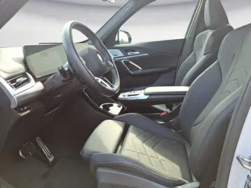 BMW X1 sDrive20i Steptronic M SPORT Panorama BMW Hea