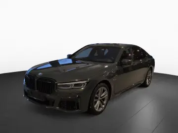 BMW 745