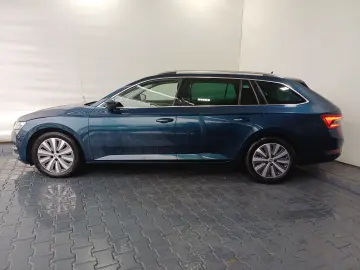 Skoda Superb 2.0 TDI DSG Style