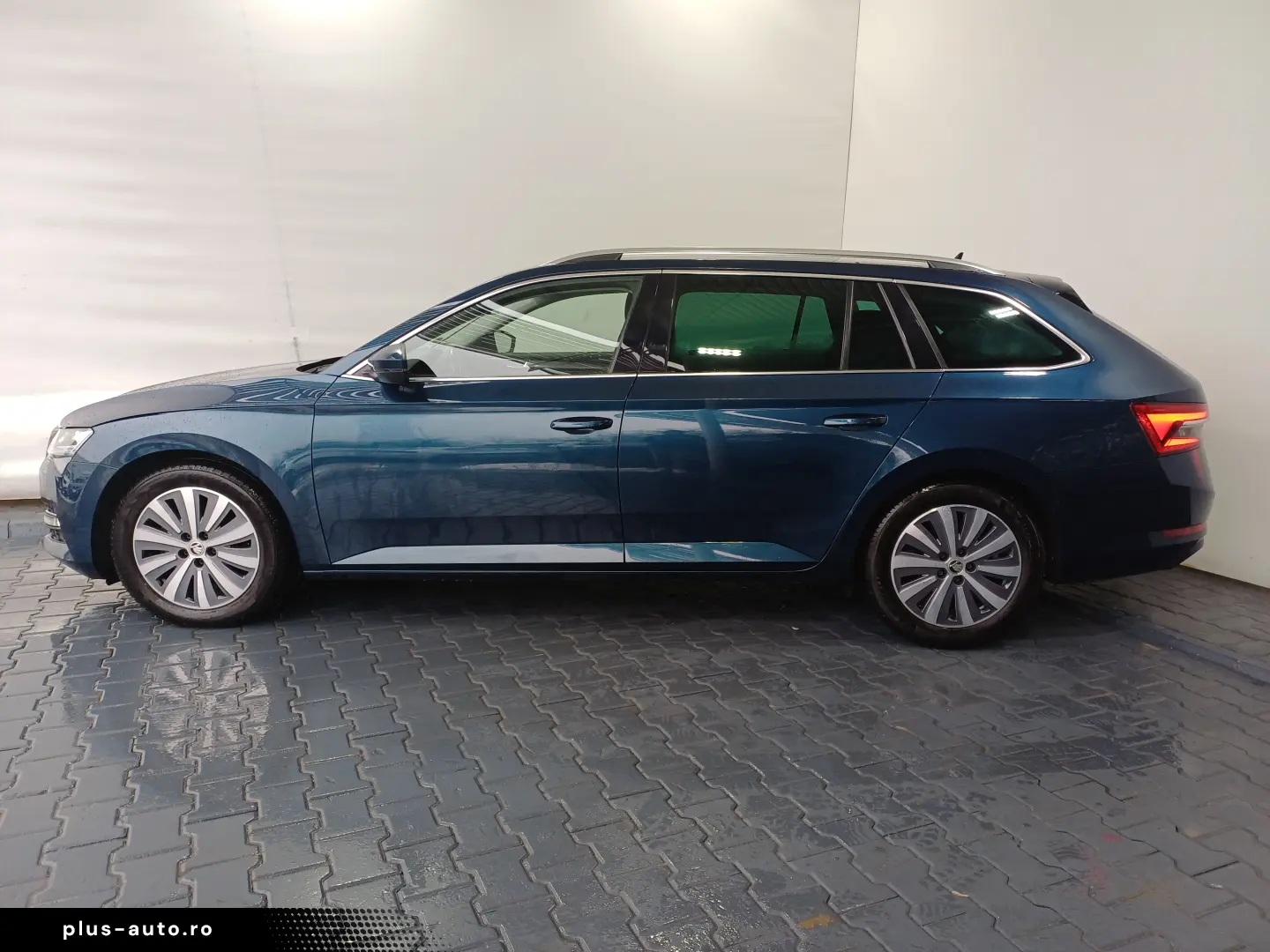Skoda Superb 2.0 TDI DSG Style