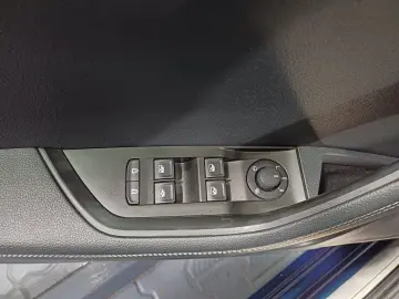 Skoda Superb 2.0 TDI DSG Style