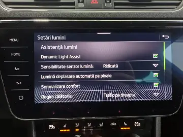 Skoda Superb 2.0 TDI DSG Style