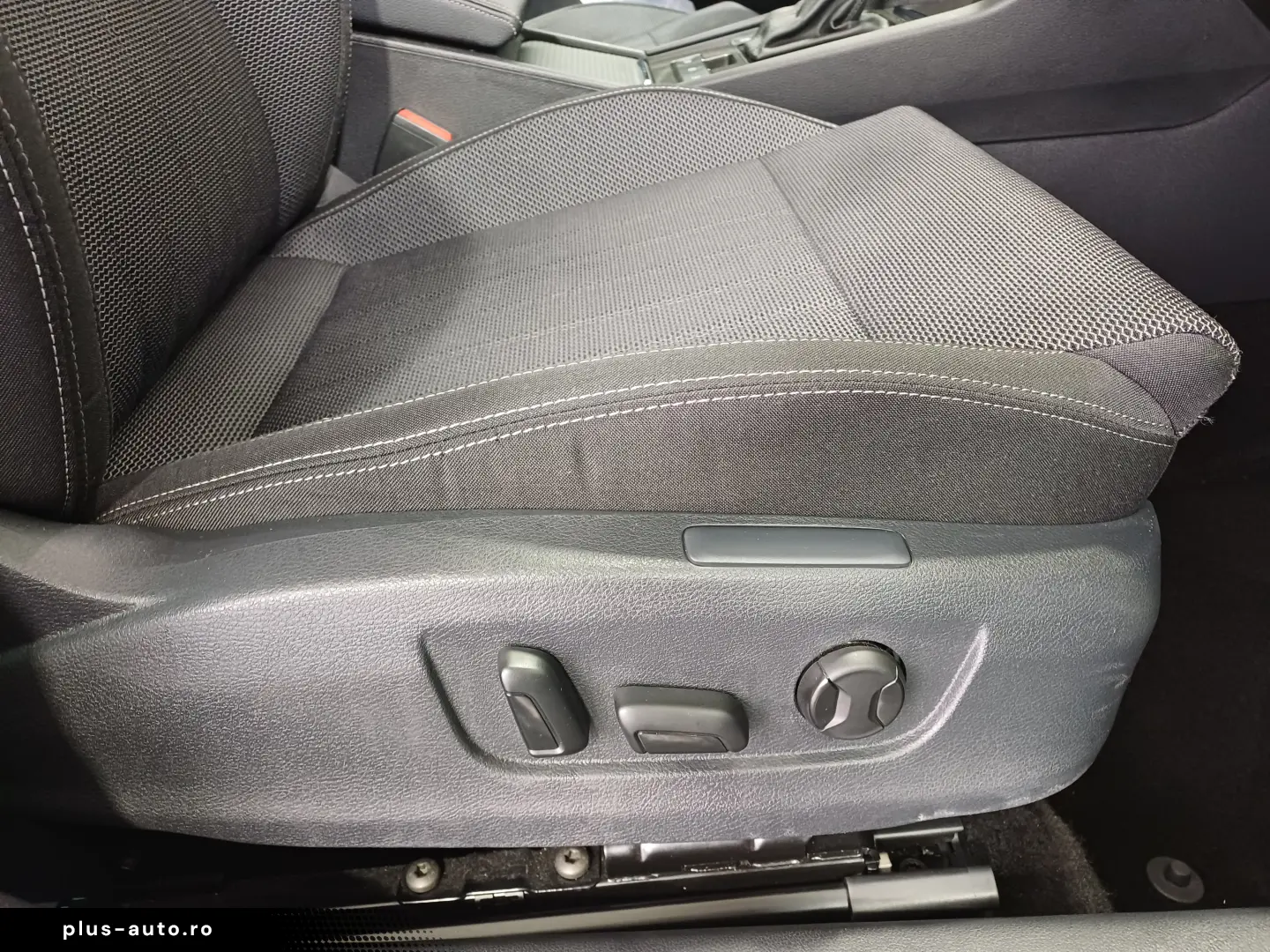 Skoda Superb 2.0 TDI DSG Style