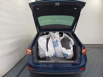 Skoda Superb 2.0 TDI DSG Style