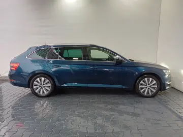 Skoda Superb 2.0 TDI DSG Style