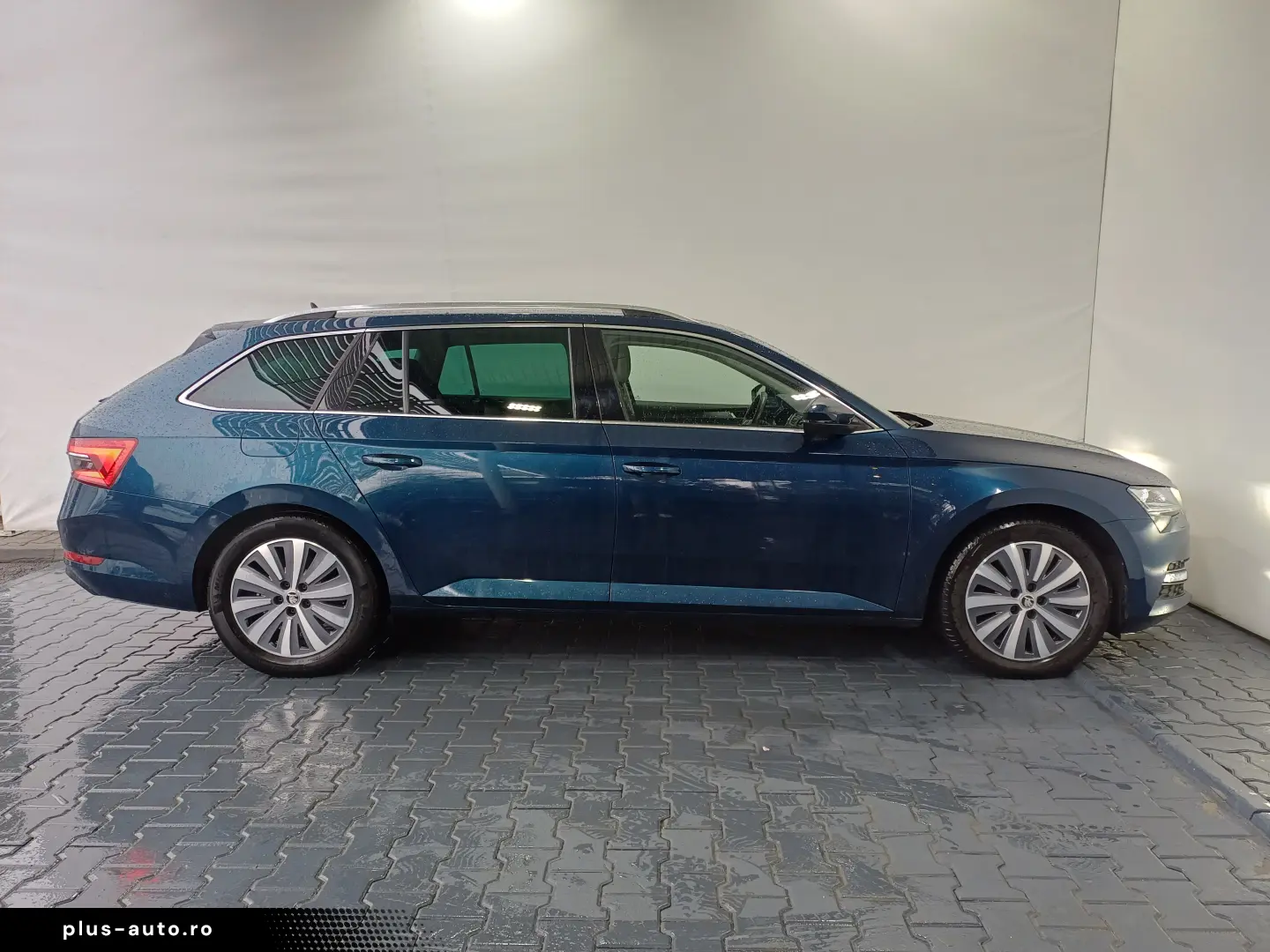Skoda Superb 2.0 TDI DSG Style