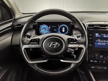 HYUNDAI TUCSON 1.6 T-GDI DCT PHEV AWD Klimaaut. RFK